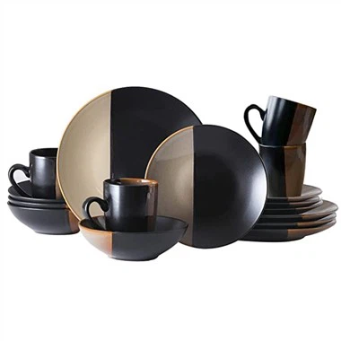 반응성 사기그릇을 이용한 유약 담그기